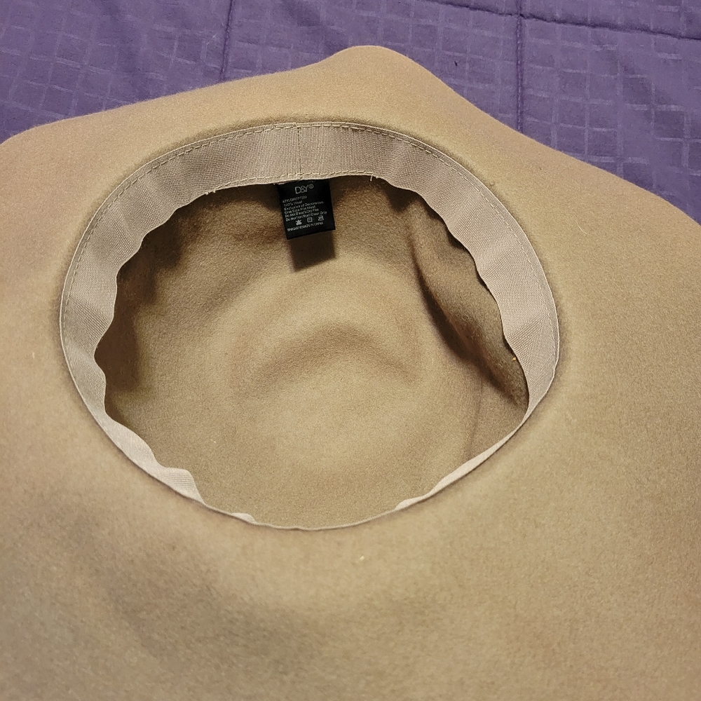 Wool Floppy Hat - Picture 5 of 7